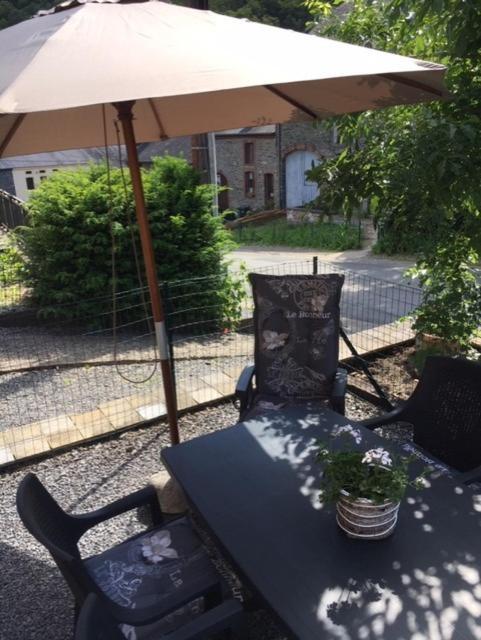 Vieux Logis Een Prachtige Ardeense Vakantiewoning 瑟穆瓦河畔夫雷斯 外观 照片